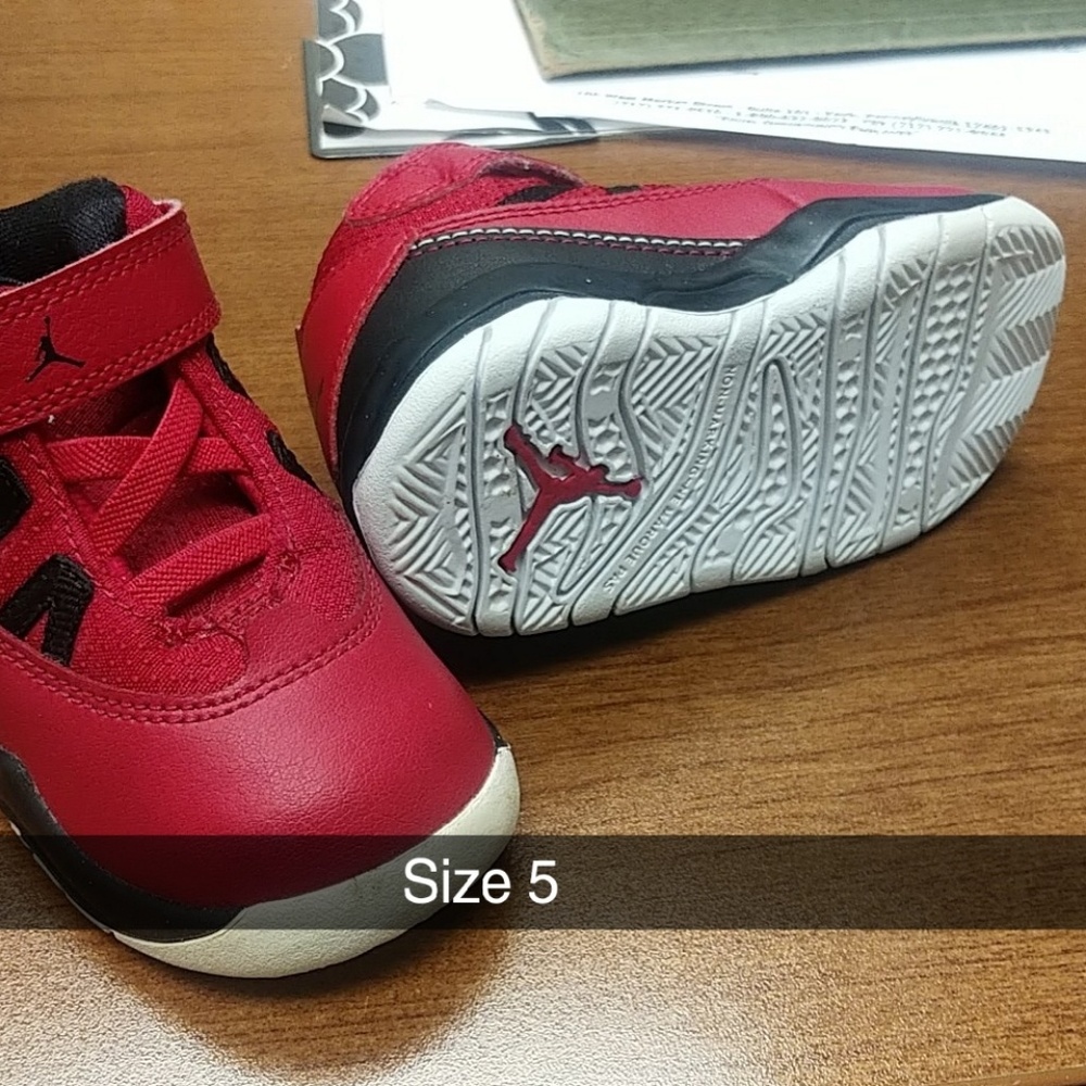 Sneakers 5 c